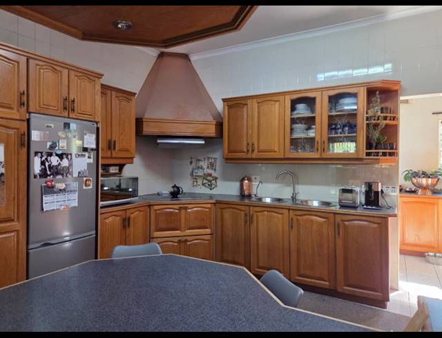 4 BEDROOM HOUSE FOR SALE IN NAGINA